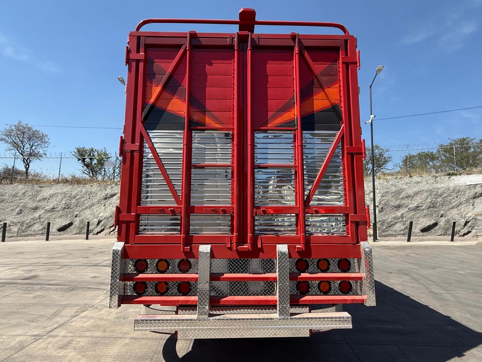 2015 KENWORTH T660 - BACK