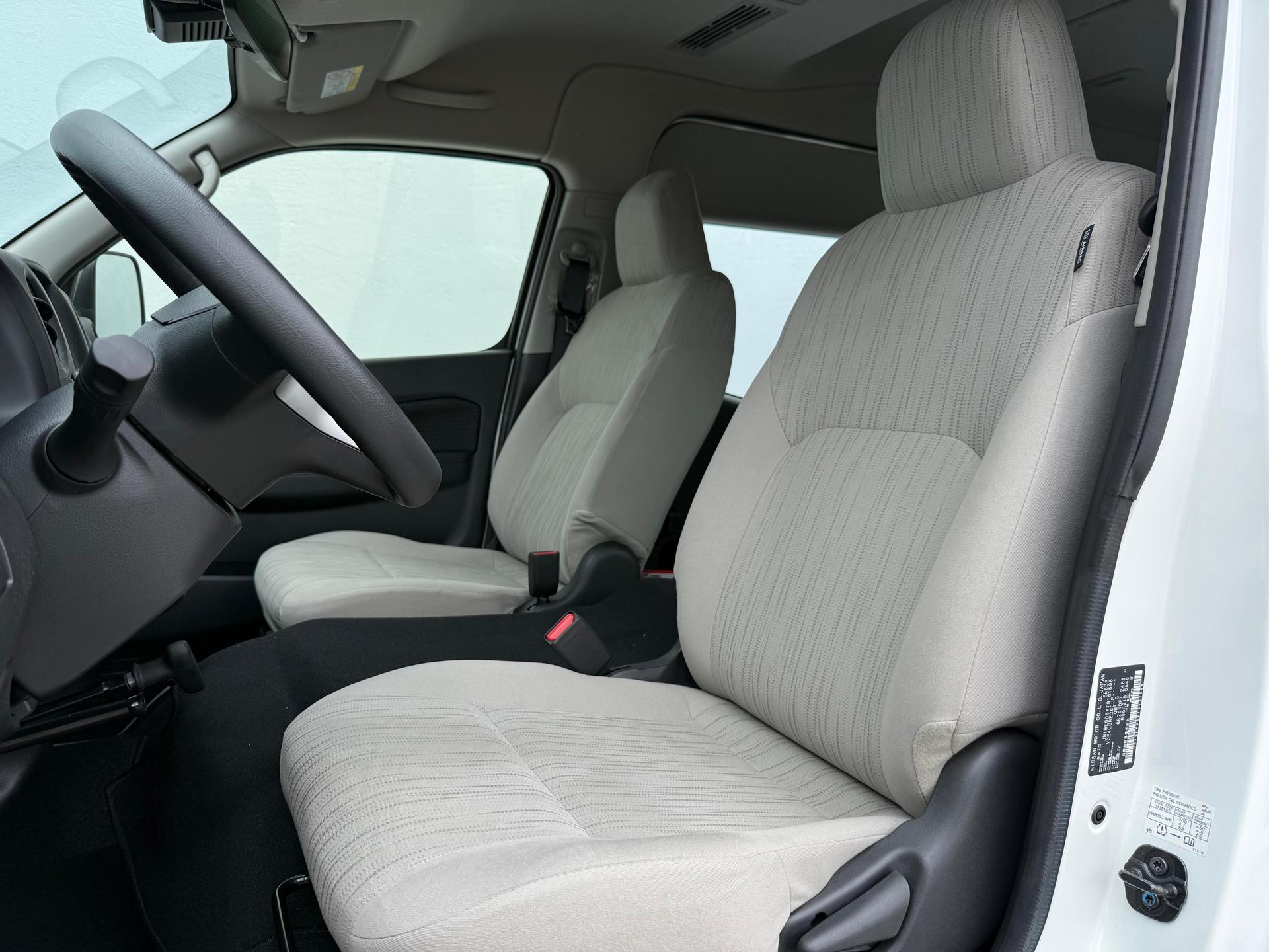 2026 NISSAN Urvan - SEATS_FRONT