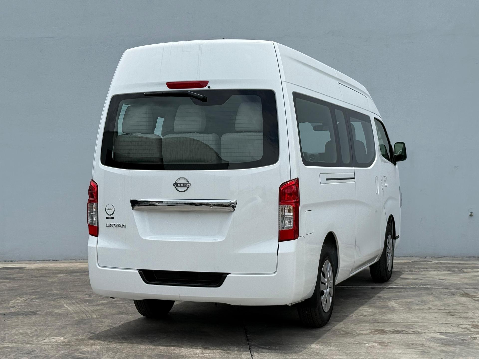 2026 NISSAN Urvan - REAR_PASSENGER_SIDE