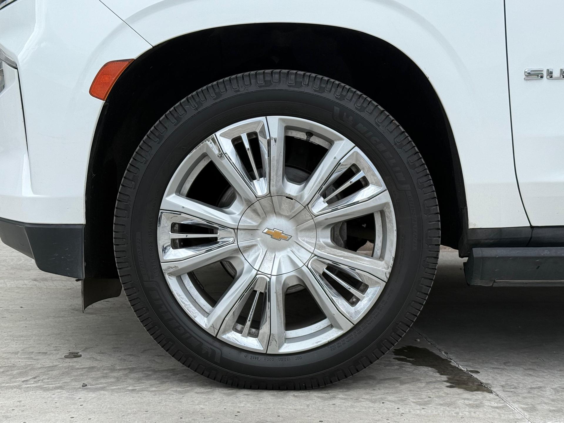 2021 CHEVROLET Suburban - TIRES